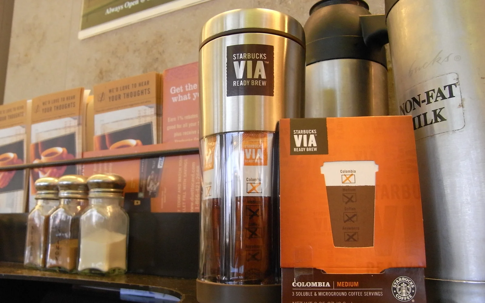 Kaffeekapseln in einem Metallständer (Symbolbild)